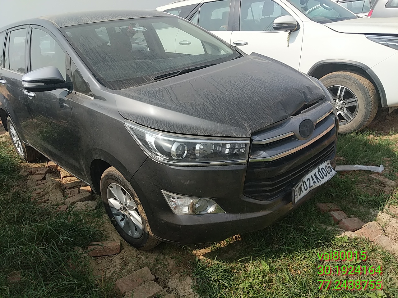  TOYOTA  TOYOTA INNOVA CRYSTA 2.4 ZX MT 7 STR